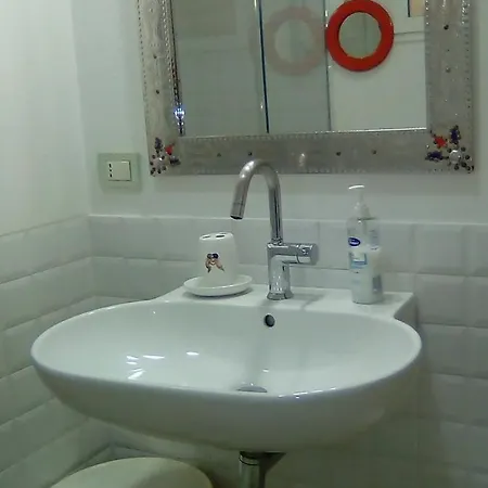 Homestay City House Central